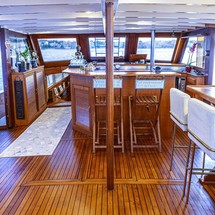 Simpson 12 meter junk rigged