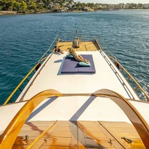 Simpson 12 meter junk rigged