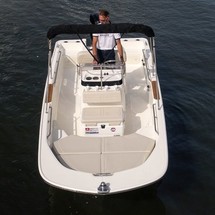 Boston Whaler 170 Montauk