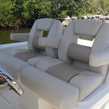 Boston Whaler 280 Outrage