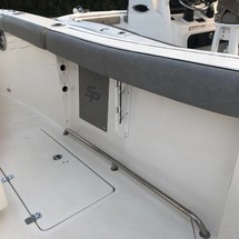 Angler Pro Boats 2900 center console