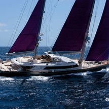 Perini Navi Baracuda