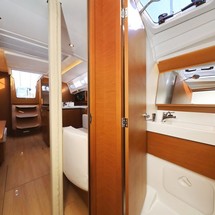 Jeanneau Sun Odyssey 410