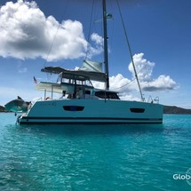 Fountaine Pajot Lucia 40