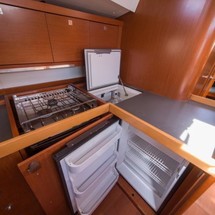 Beneteau Oceanis 48