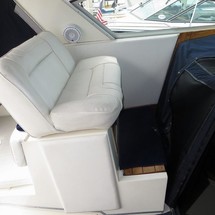 Sea ray 390 express cruiser