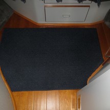 Sea ray 390 express cruiser