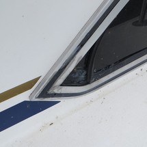 Sea ray 390 express cruiser