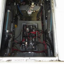 Sea ray 390 express cruiser