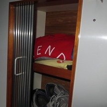 Sea ray 390 express cruiser