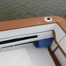 Sea ray 390 express cruiser