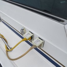 Sea ray 390 express cruiser