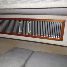 Sea ray 390 express cruiser