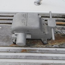 Sea ray 390 express cruiser