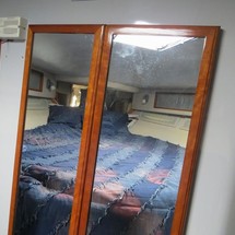 Sea ray 390 express cruiser