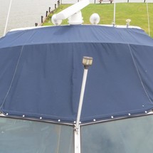 Sea ray 390 express cruiser