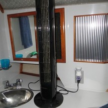 Sea ray 390 express cruiser