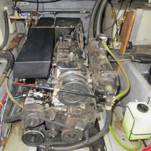 Sea ray 390 express cruiser