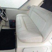 Sea ray 390 express cruiser
