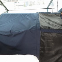 Sea ray 390 express cruiser