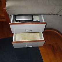Sea ray 390 express cruiser