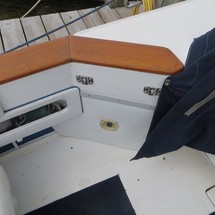 Sea ray 390 express cruiser