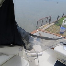 Sea ray 390 express cruiser