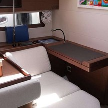 Beneteau Oceanis 51.1