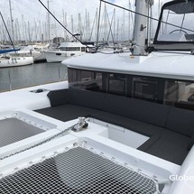 Lagoon 450 SporTop