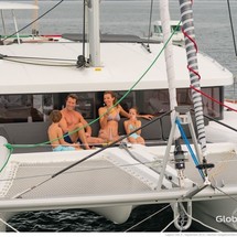 Lagoon 450 SporTop