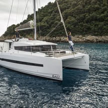 Bali catamarans 4.0 lounge