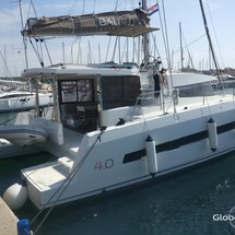 Bali catamarans 4.0 lounge