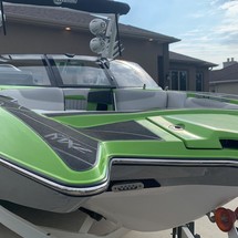 Malibu Wakesetter 22 MXZ