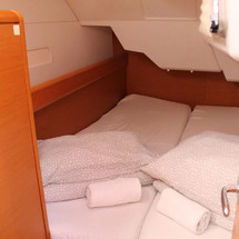 Jeanneau Sun Odyssey 379