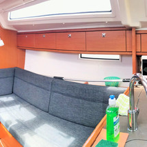 Bavaria 37 Cruiser