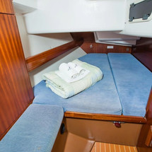 Bavaria 44