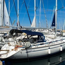 Bavaria 44