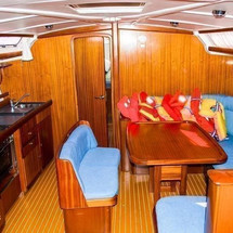 Bavaria 44
