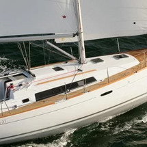 Beneteau Oceanis 37