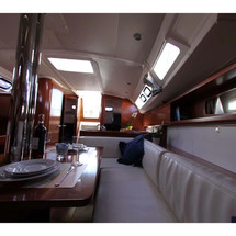 Beneteau Oceanis 37