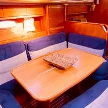 Bavaria 42 Cruiser