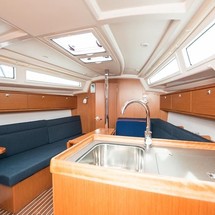 Bavaria CRUISER 34