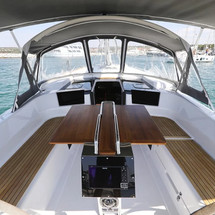 Hanse 388