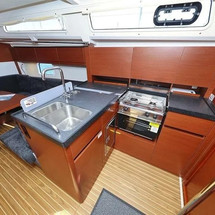 Hanse 388