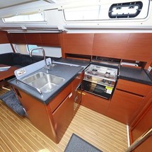 Hanse 388