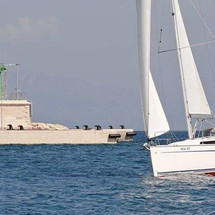 Bavaria CRUISER 34