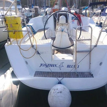 Dufour 325