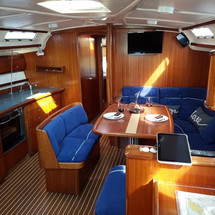 Bavaria 44