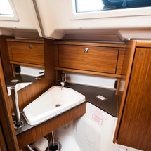 Bavaria CRUISER 34