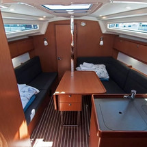 Bavaria CRUISER 34